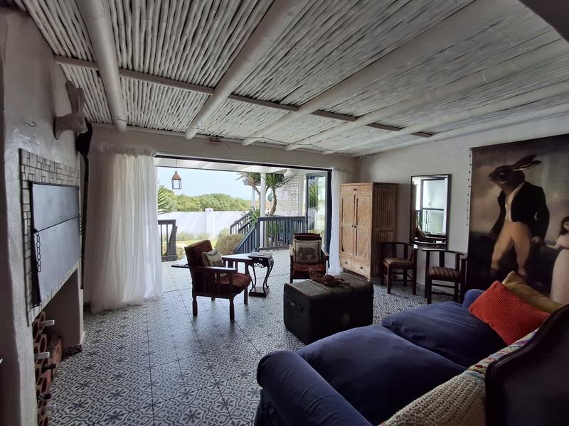 4 Bedroom Property for Sale in Duyker Eiland Western Cape